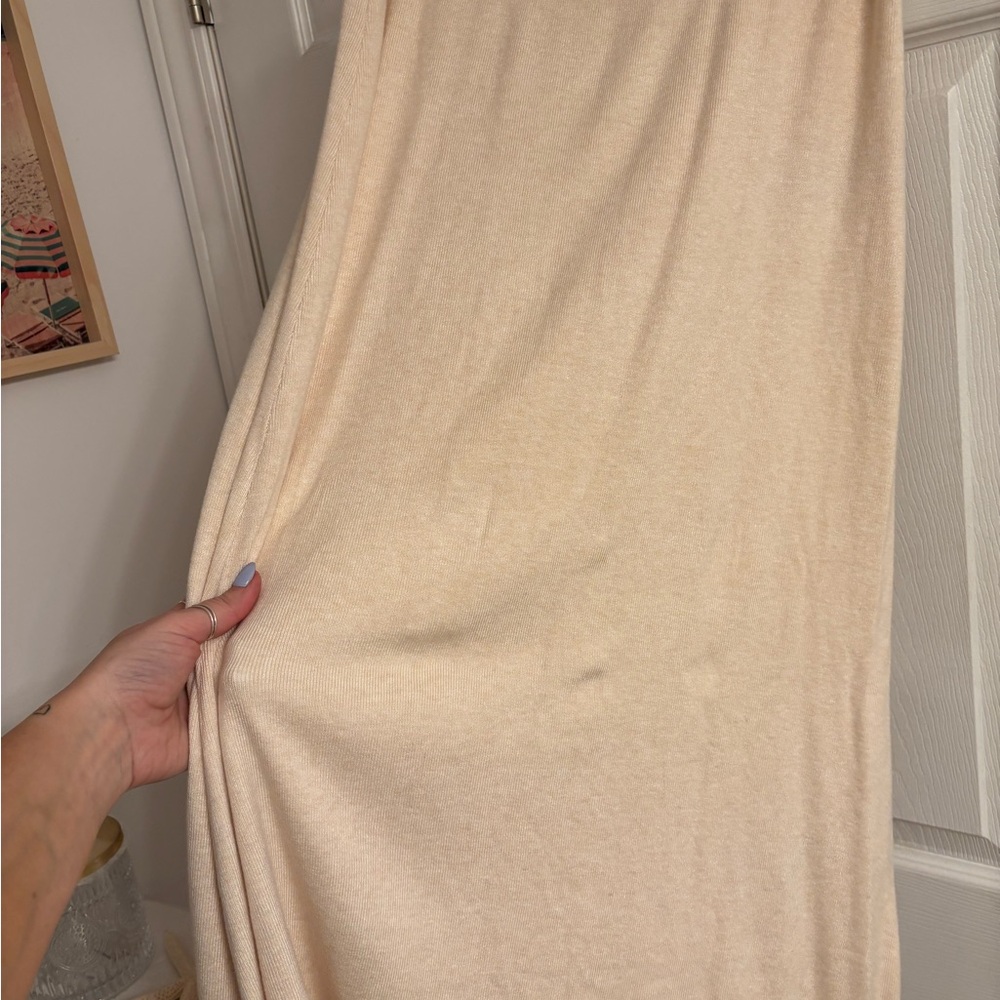 Elegant Cream Skirt Large